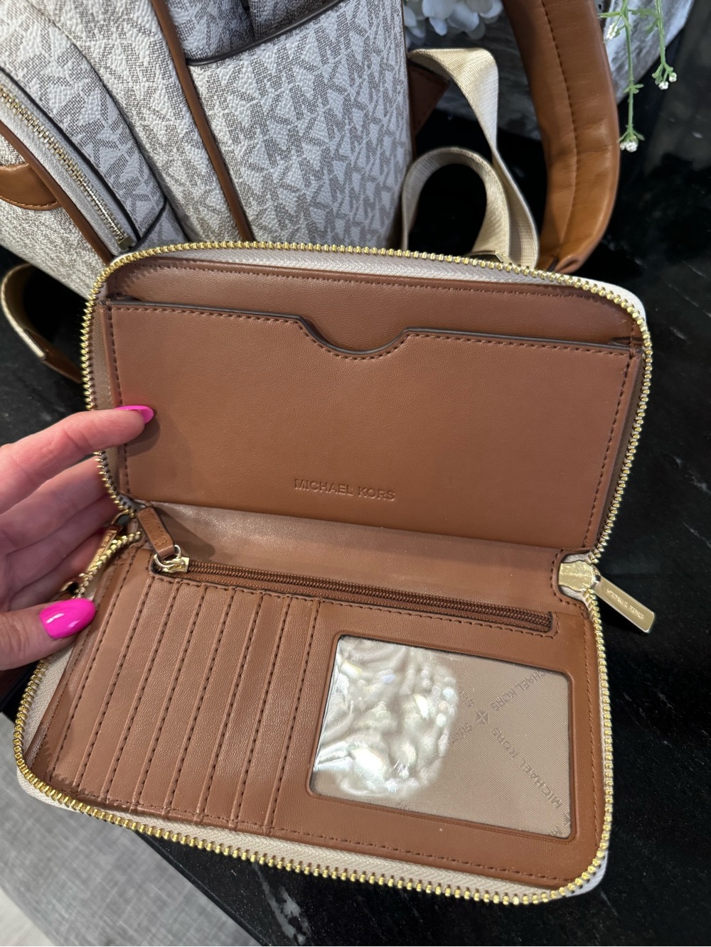 Michael Kors Bex Signature Backpack with matching JetSet Wallet -Vanilla/Acorn - Picture 6 of 6
